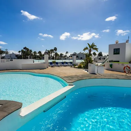 Dama * بويرتو ذيل كارمين